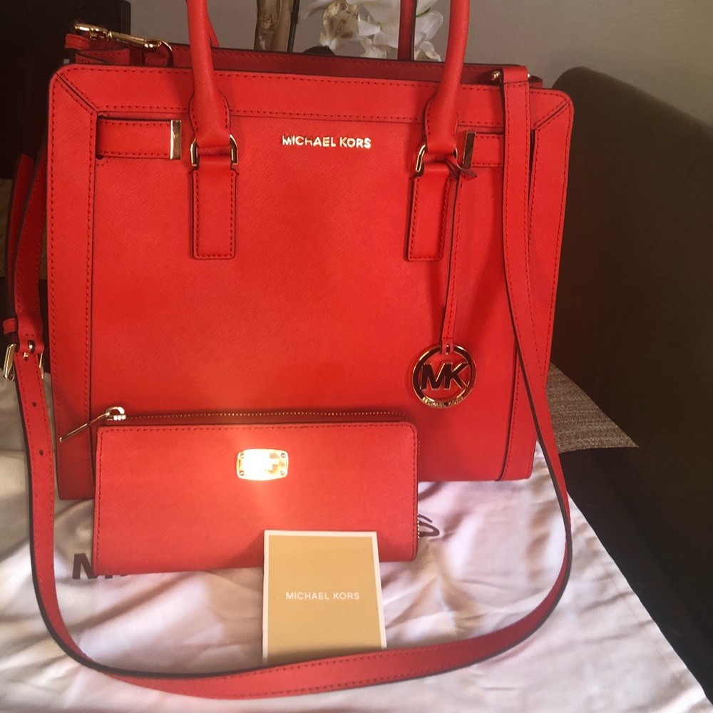Michael Kors Handbag and Wallet